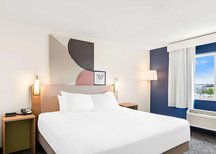 Spark By Hilton Southwest Hotel 3*