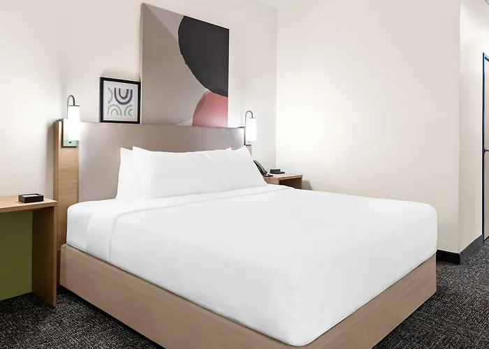 Spark By Hilton Southwest 3*