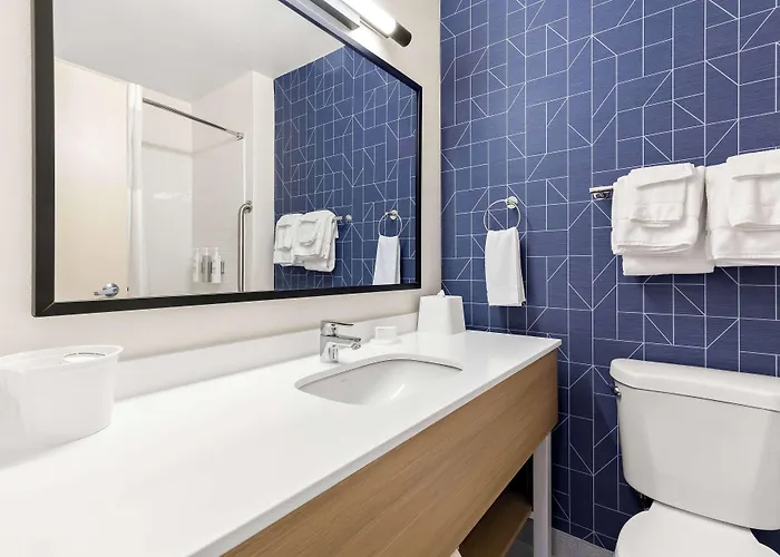 Spark By Hilton Southwest 3*
