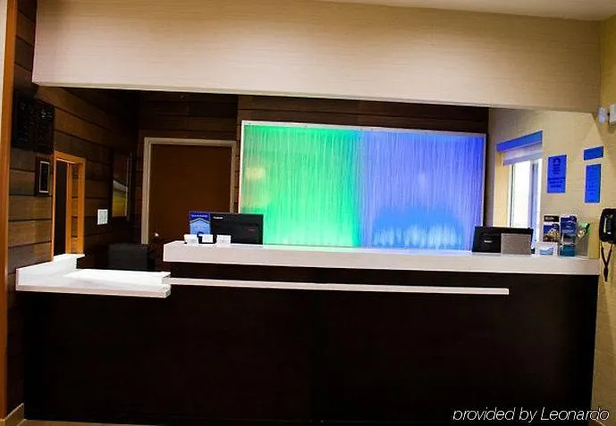 Spark By Hilton Southwest Hotel